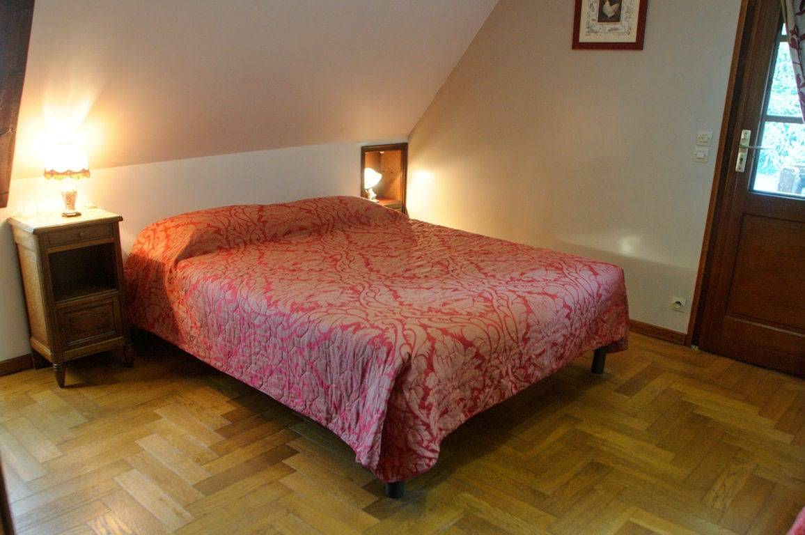La Vieille Ferme - Chambre Blanche in Ingouville, Région de Dieppe
