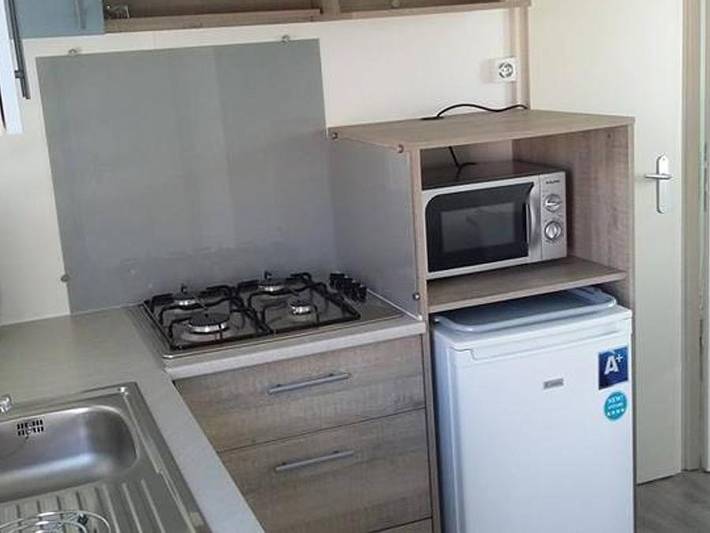 Camping pour 4 personnes, avec bassin pour enfant à Saint-Georges-d'Oléron - 3