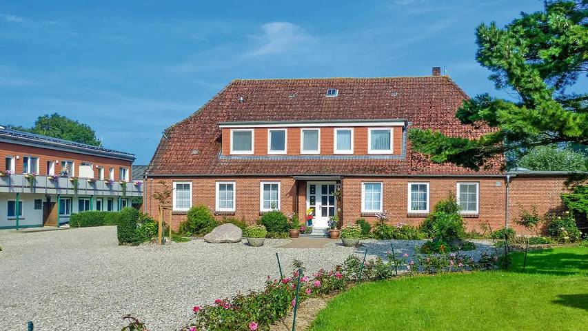 Ferienwohnung für 3 Personen, mit Garten