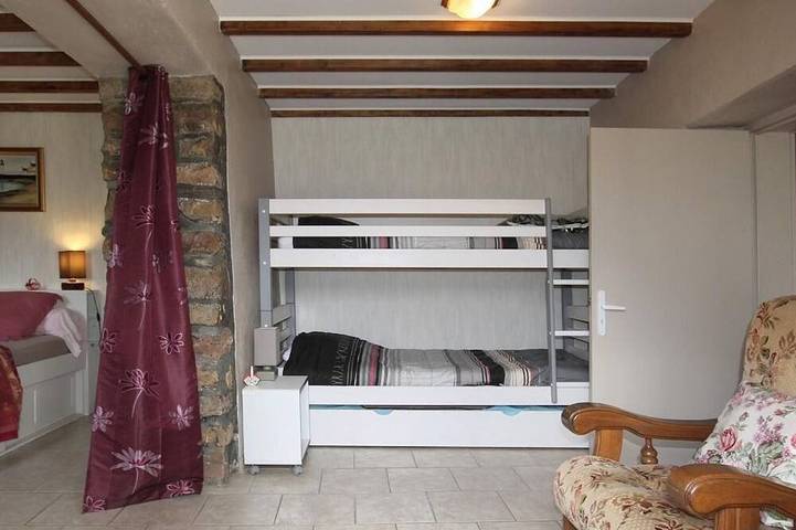 Gîte pour 3 personnes, avec jardin à Saint-Bresson - 3