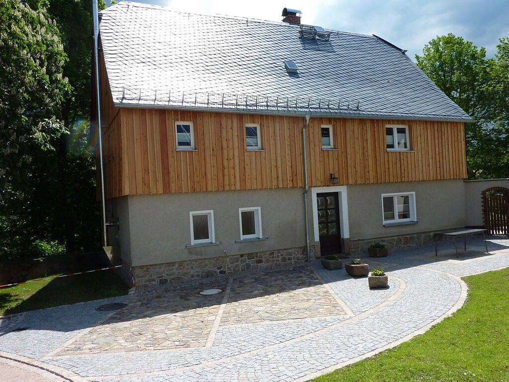 Hilma im Ferienhaus Bero in Crinitzberg, Chemnitz und Umgebung