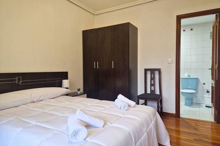 Appartement entier, YourHouse Progreso 1 in Orense, Orense Région