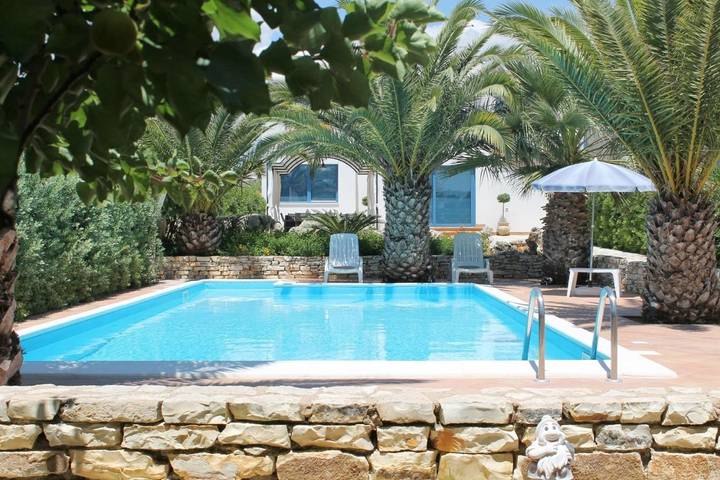 Appartamento vacanze per 9 persone, con piscina e panorama nonché giardino - 1