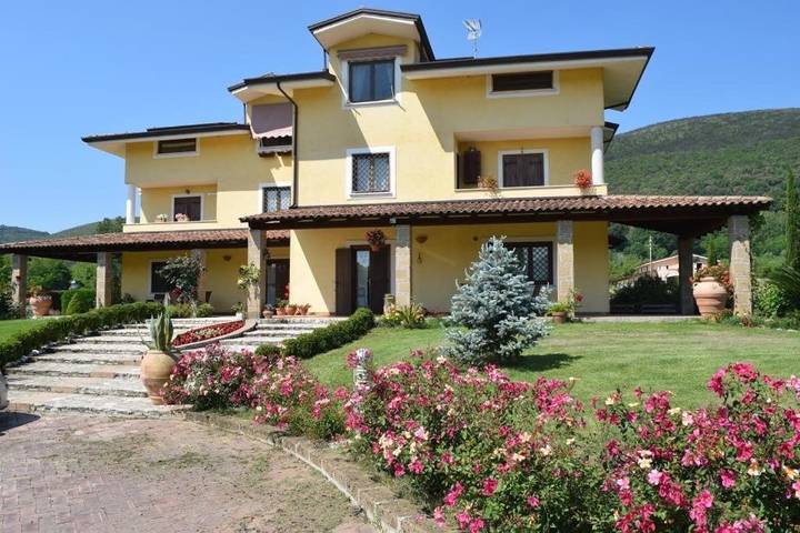 Casa vacanza per 2 persone, con Giardino e Panorama a Pontelatone