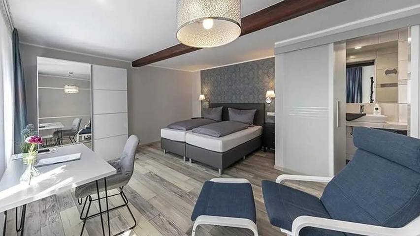 Ferienwohnung für 2 Personen, mit Terrasse in Rhens - 4