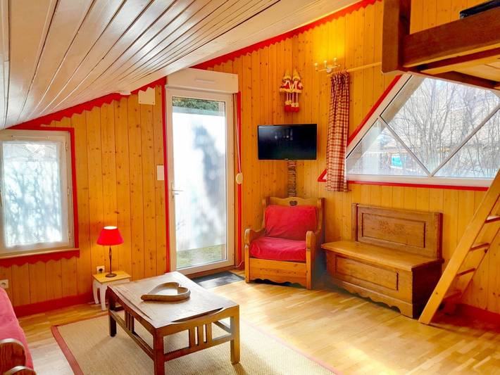 Chambre d’hôte pour 4 personnes, avec Terrasse et Jardin