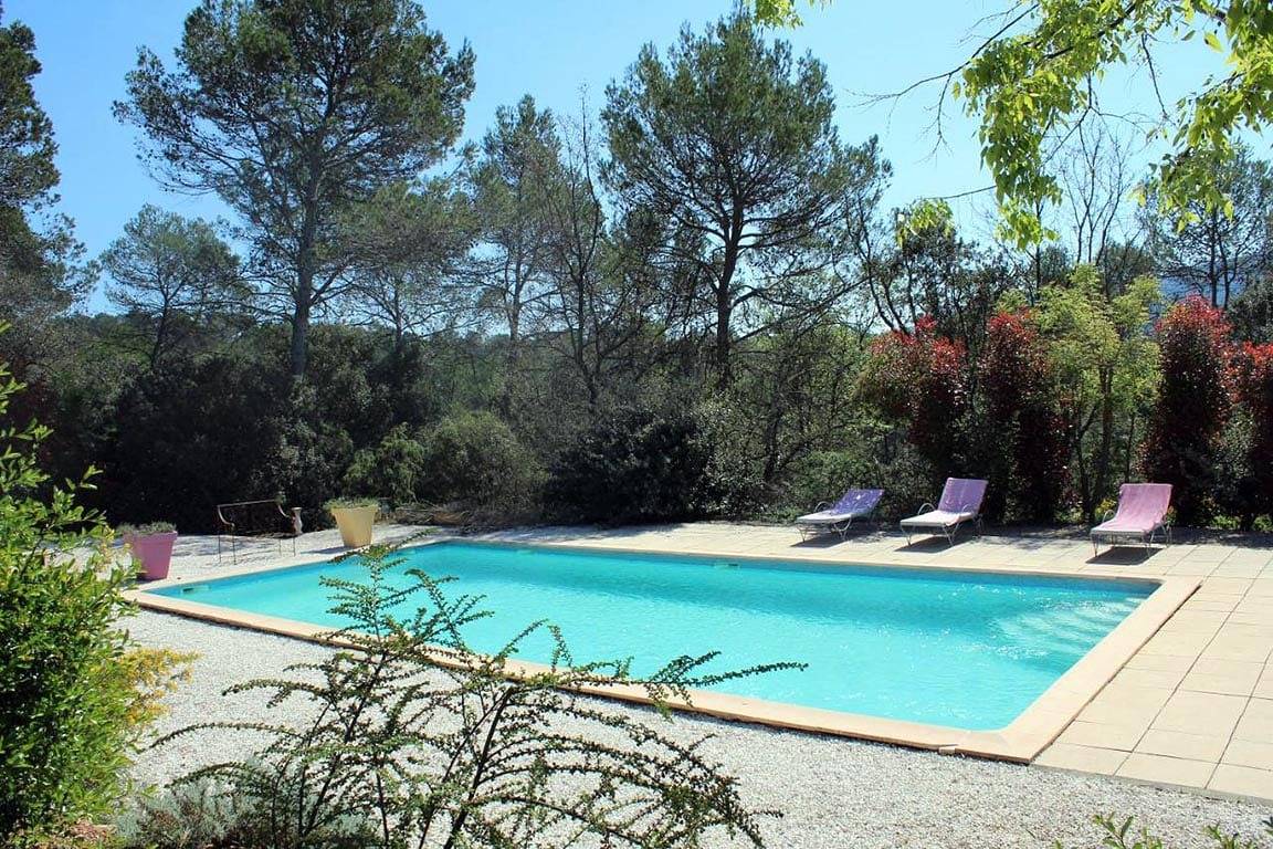 Chambre d'hôtes la Bastide Saint Bernard - chambre "tournesol" in Le Thoronet, Région de Draguignan