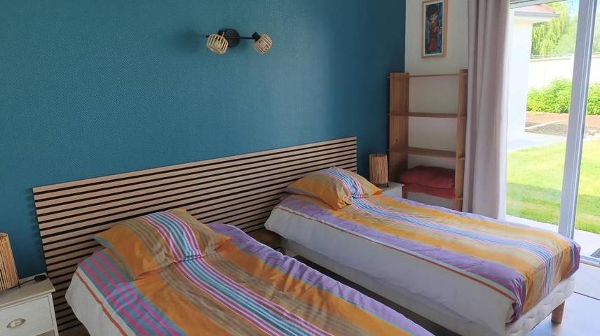 Location de vacances pour 2 personnes, avec jardin et terrasse à Rouillon - 2