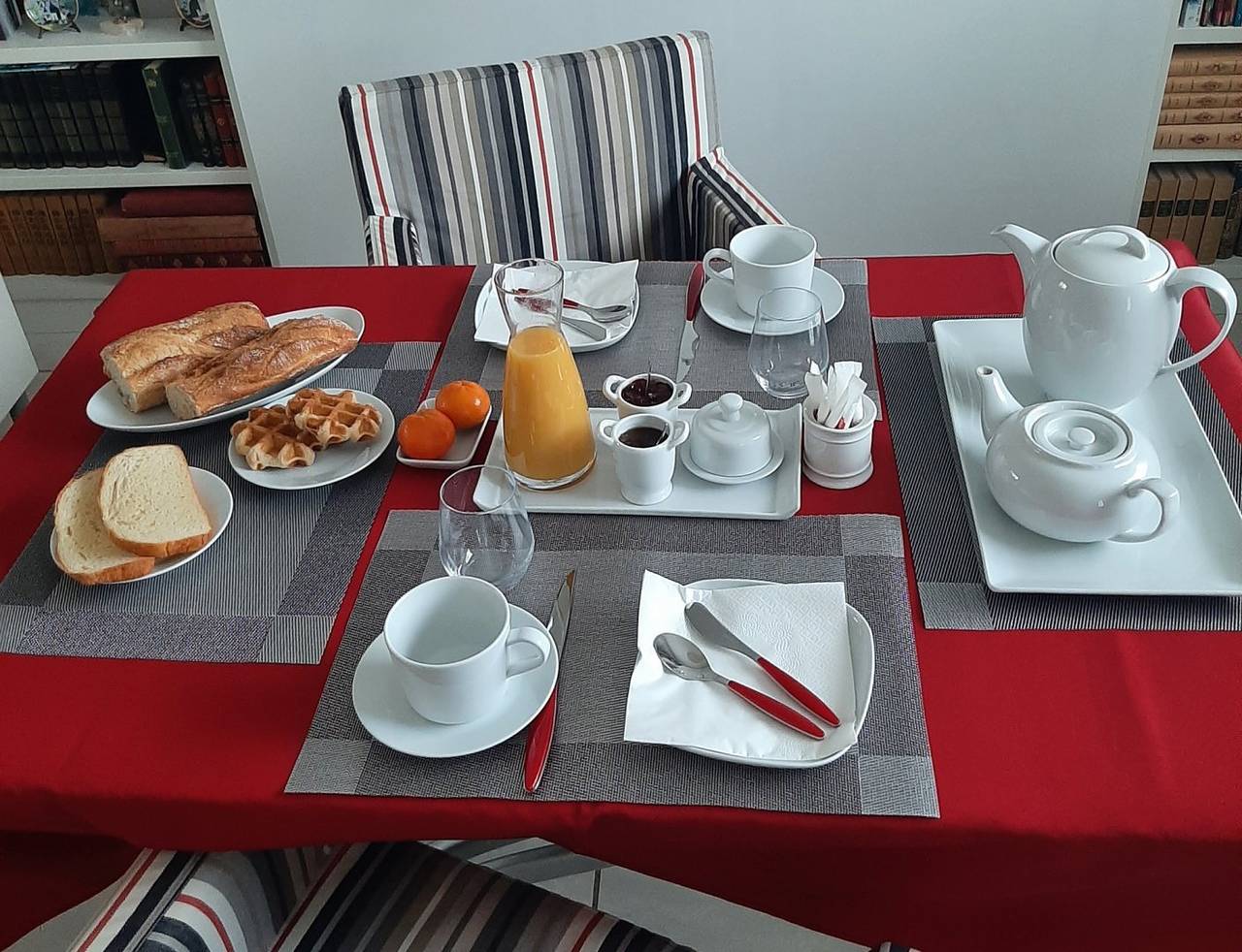 L'Escale - Chambre Marine in Andernos-les-Bains, Région d'Arcachon
