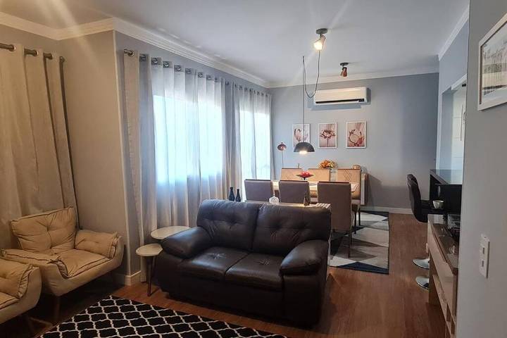 Casas e apartamentos de temporada para 2 pessoas, com vista e piscina e ainda jardim em Bragança Paulista