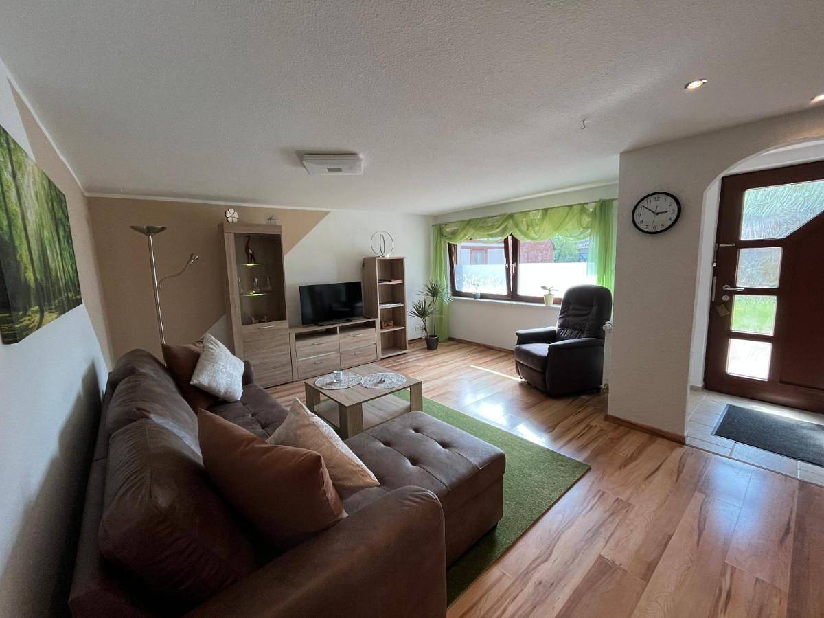 Ganze Wohnung, Ferienwohnung Heimatliebe in Halle (Weserbergland), Landkreis Holzminden