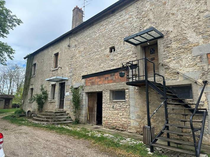 Gîte pour 4 personnes, avec terrasse à Audelange - 3