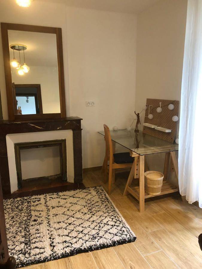 Gîte pour 2 personnes, avec jardin dans La Brousse - 2