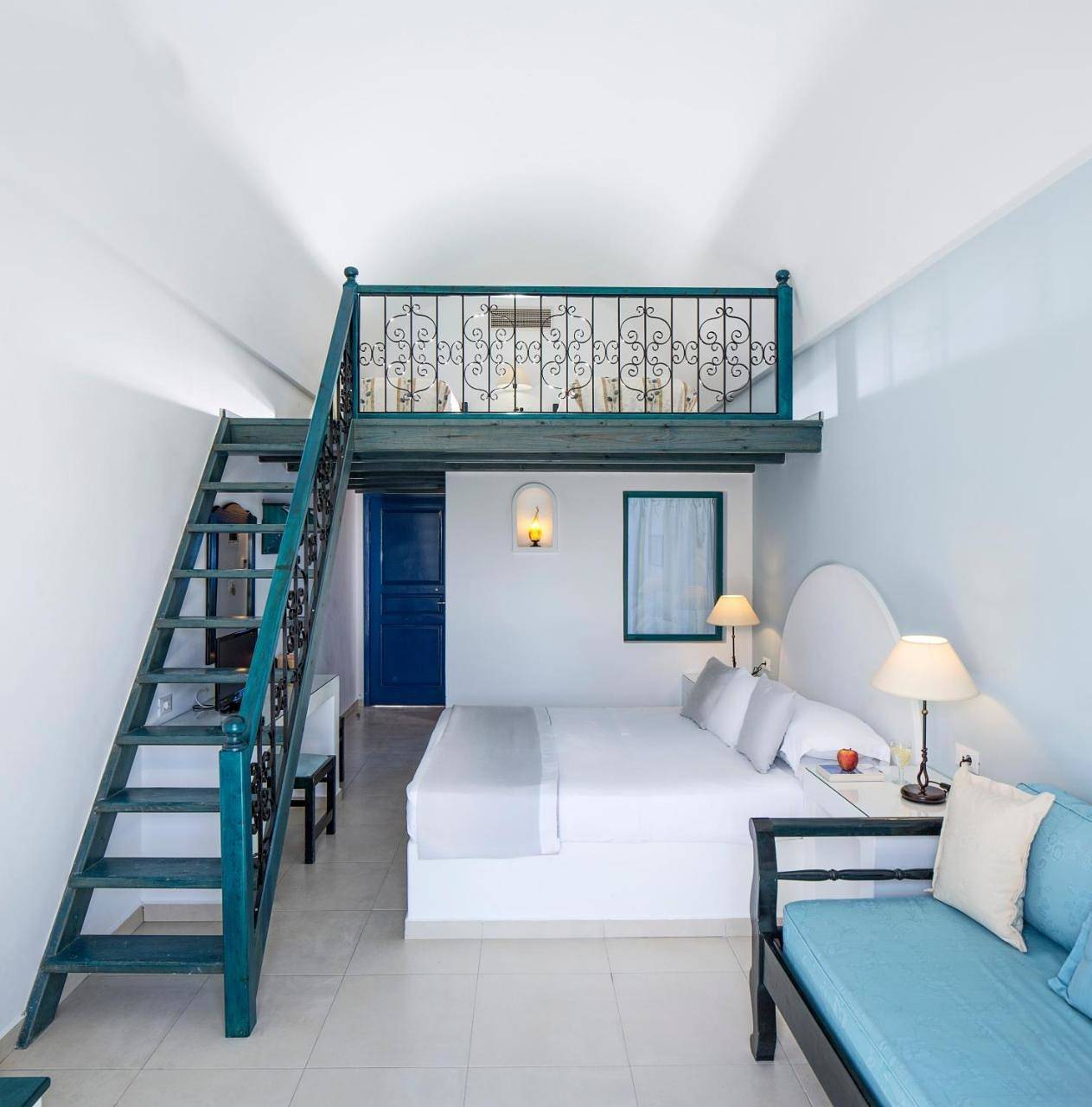 Veggera Beach Hotel in Spiaggia di Perivolos, Perissa