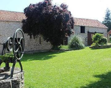 Chambre d’hôte pour 2 personnes, avec jardin ainsi que vue et terrasse à Courpalay