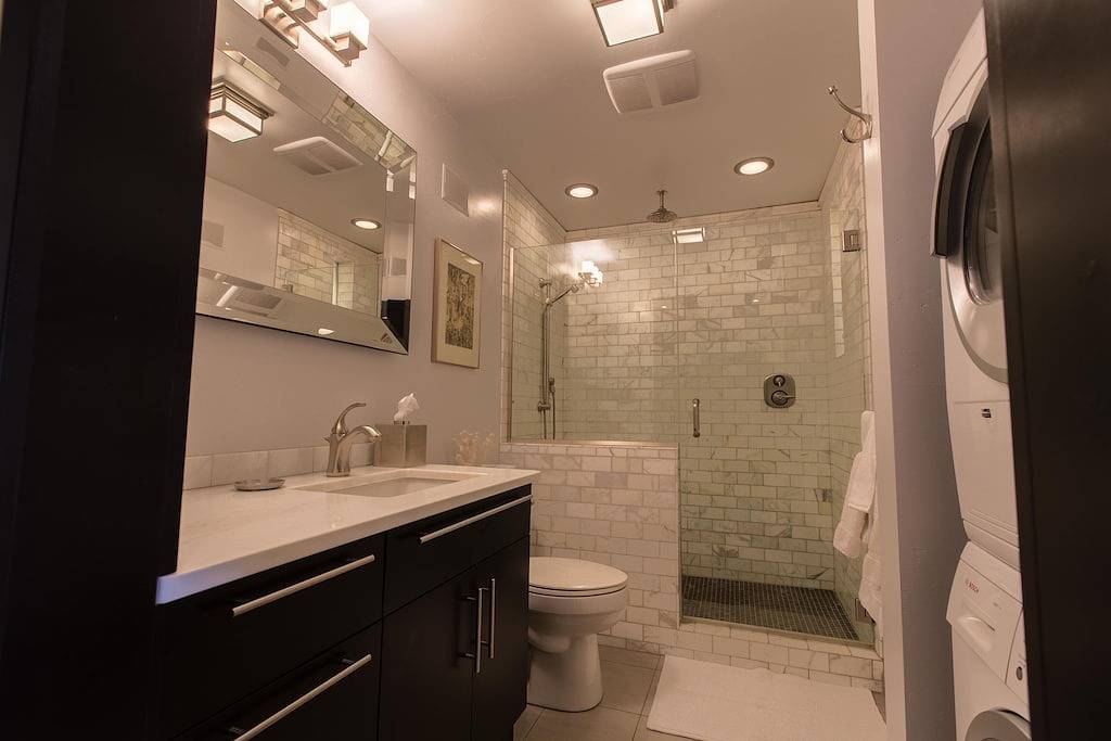 Ganze Wohnung, Studio Wohnen im Iconic Wilma Gebäude in Missoula, Lolo Nationalwald