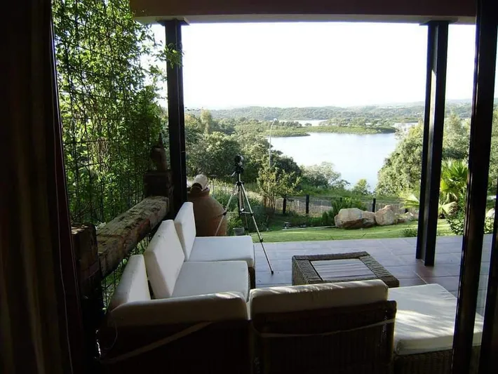 Casa de vacaciones para 10 personas, con jardín y vistas al lago además de piscina y vistas, Se admiten mascotas - 1