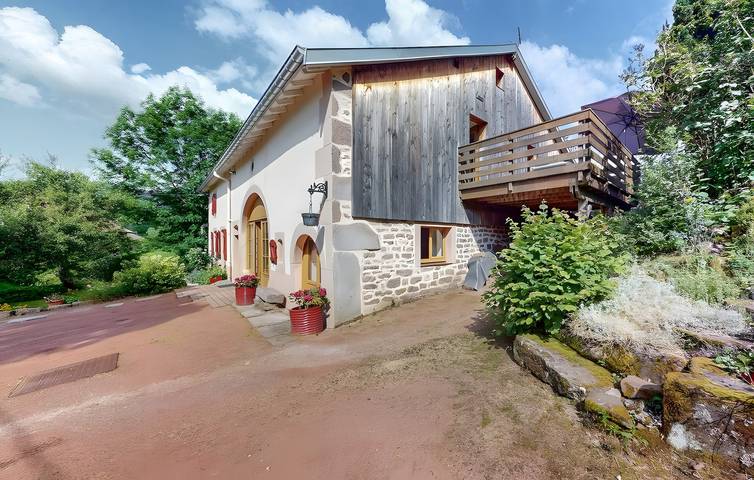 Gîte pour 12 personnes, avec jardin, animaux acceptés à Taintrux - 3