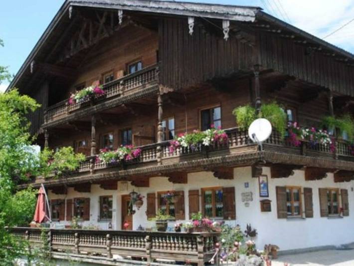 Ferienwohnung für 2 Personen, mit Balkon und Garten sowie Ausblick in Alpenland Tegernsee Schliersee