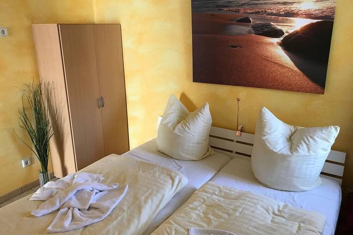 Ferienhaus für 6 Personen, mit Garten und Terrasse sowie Sauna in Göhren - 2