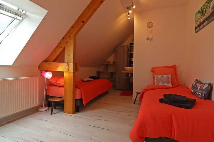 Gîte pour 14 personnes, avec sauna ainsi que jardin et terrasse à La Chapelle-d'Andaine - 3