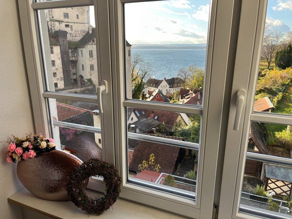 Apartamento vacacional entero, Burgblick-Romantik für 2 mit Seesicht - Burgblick in Meersburg, Region Bodensee-Oberschwaben