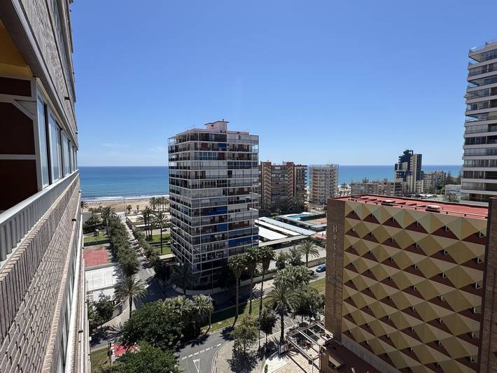 Ferienwohnung für 6 Personen, mit Balkon/Terrasse und Meerblick in Alicante - 3