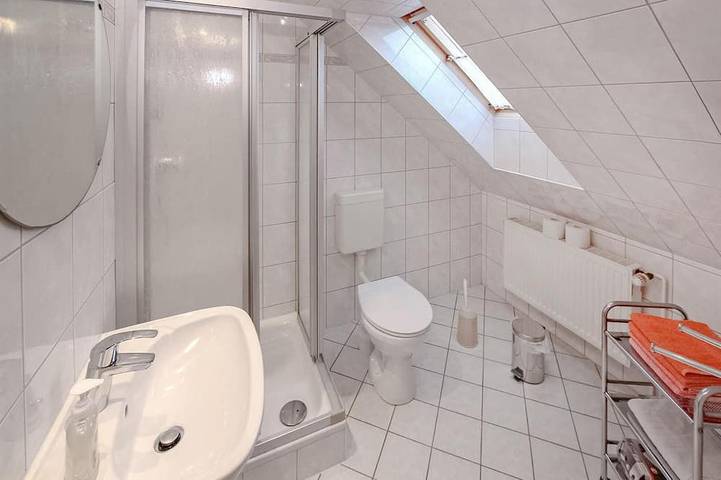 Ganze Wohnung, Tolle 1-Zimmer-Wohnung in Userin in Userin, Mecklenburg-Strelitz