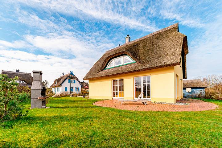 Ferienhaus für 6 Personen, mit Sauna und Terrasse sowie Garten
