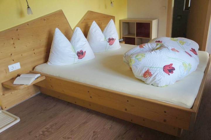 Ferienwohnung für 2 Personen, mit Ausblick und Garten im Stubaital - 4