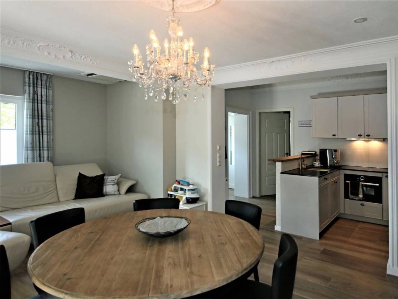 Ganze Wohnung, Ferienwohnung Zentral mit Pool mit privater Terrasse und Wlan in Oberstaufen, Bayerisch Schwaben