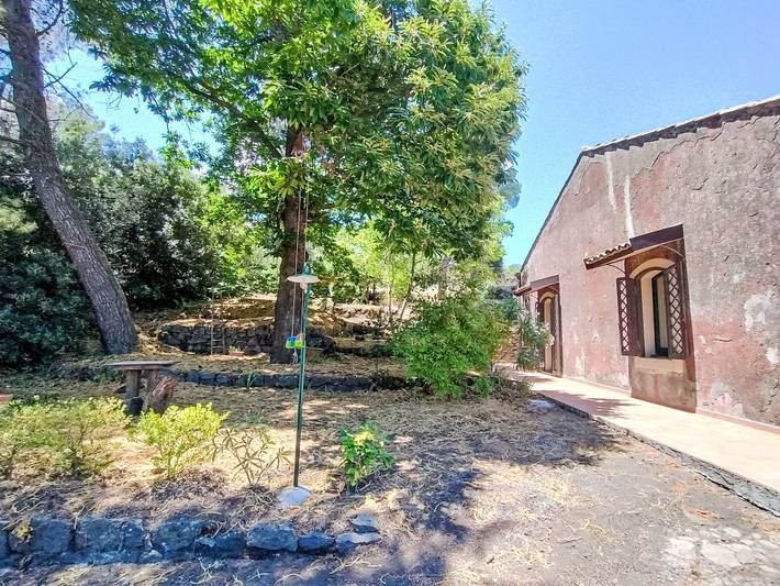 Location de vacances pour 4 personnes, avec Terrasse et Jardin à Piedimonte Etneo - 4