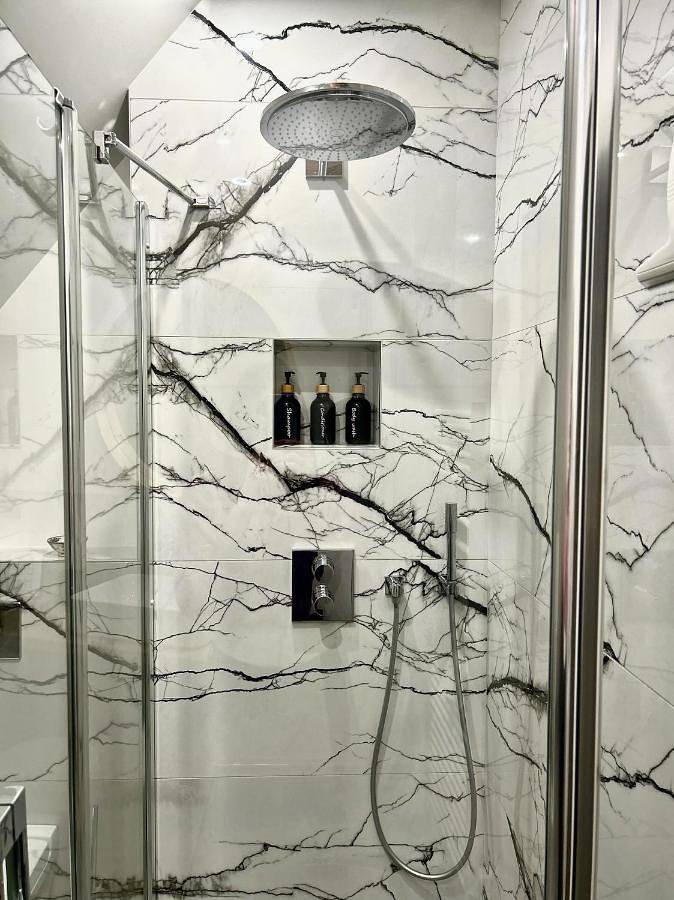 Gîte pour 2 personnes, avec vue et terrasse dans Val-d'Oise - 4