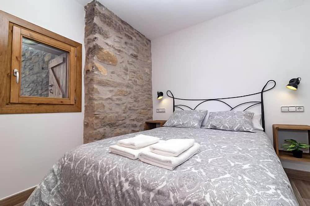 Casa rural (alquiler íntegro) La Bodega de Puy para 8 personas in Graus, Pirineos