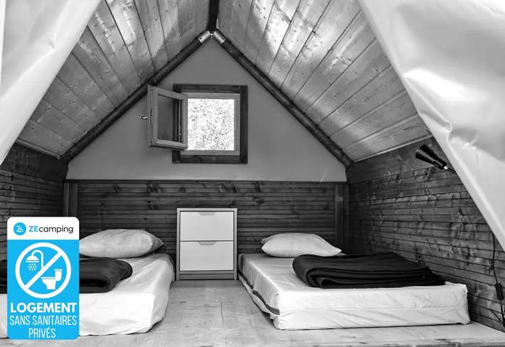 Gîte pour 2 personnes, avec jacuzzi dans Gex - 2