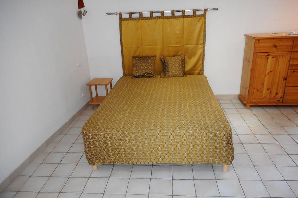 Apartamento entero, Moustiers Sainte Marie Studio Centro 28m2 in Moustiers-Sainte-Marie, Parc naturel régional du Verdon