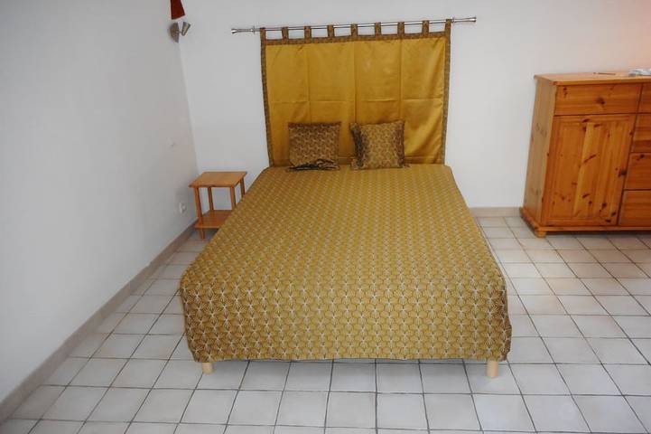 Ganze Wohnung, Moustiers Sainte Marie Studio Zentrum 28m2 in Moustiers-Sainte-Marie, Alpes-de-Haute-Provence