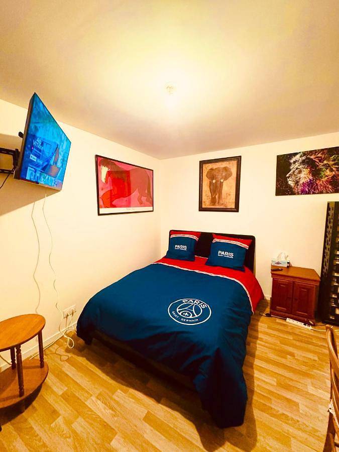 Appartement de vacances entier, Double Room in Nanterre, Hauts-de-Seine