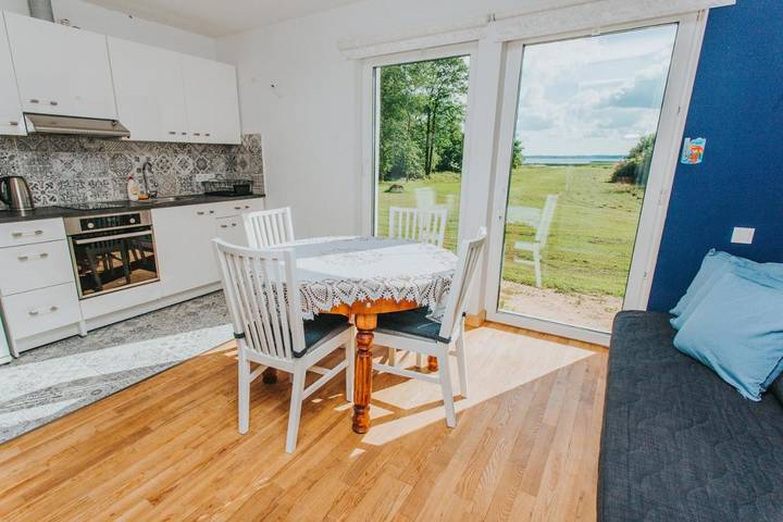 Casa de vacaciones para 5 personas, con vistas además de vistas al lago y jardín - 1