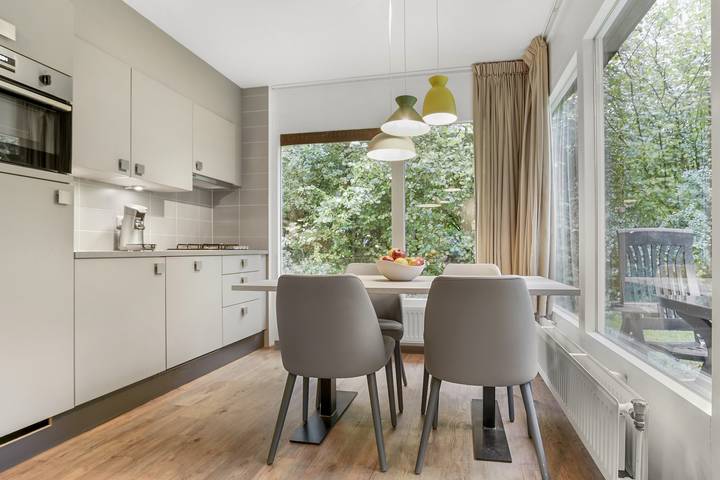 Bungalow für 4 Personen mit Balkon/Terrasse in Eerbeek, Veluwe