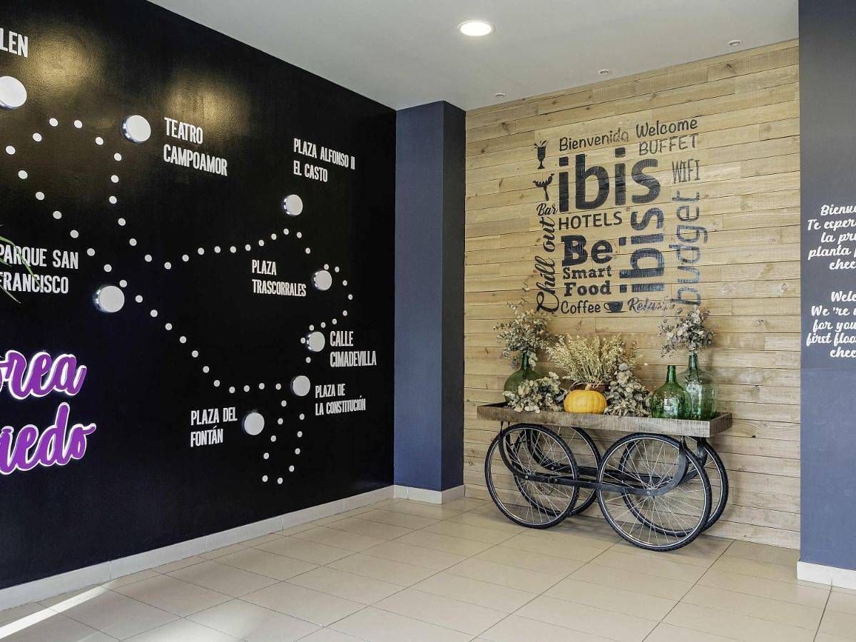 Ibis Budget Oviedo in Oviedo, Cordillera Cantábrica