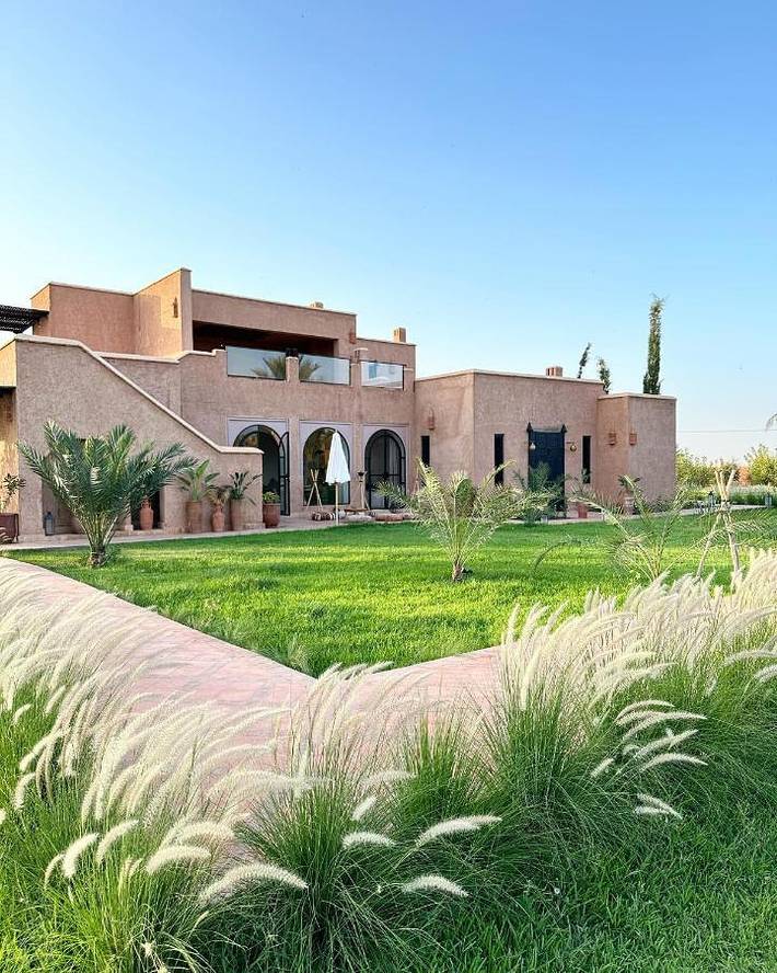 Bed and breakfast para 16 pessoas, com jardim e piscina e ainda vista - 1