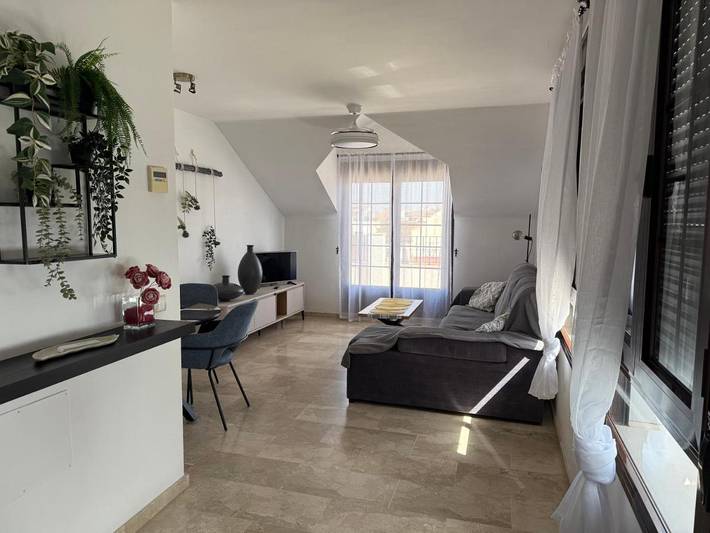 Apartamento de vacaciones para 4 personas, con vistas y terraza - 1