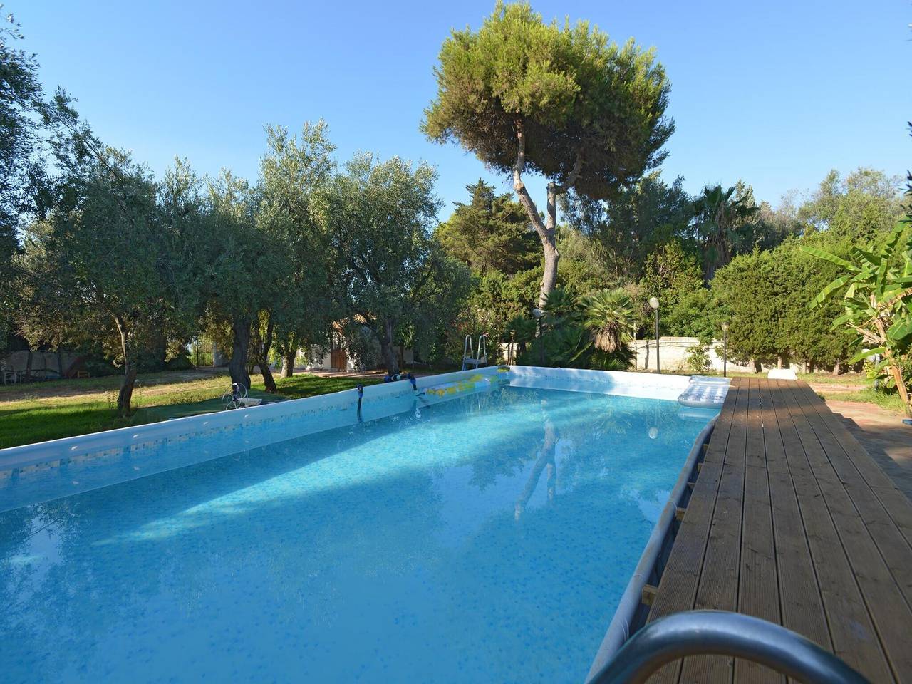 Casa vacanze con piscina privata a Fanusa in Punta Milocca, Siracusa