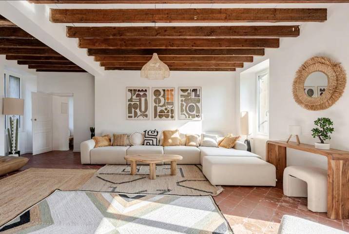 Gîte pour 27 personnes, avec Jacuzzi et Terrasse ainsi que Jardin et Vue dans l' Aisne