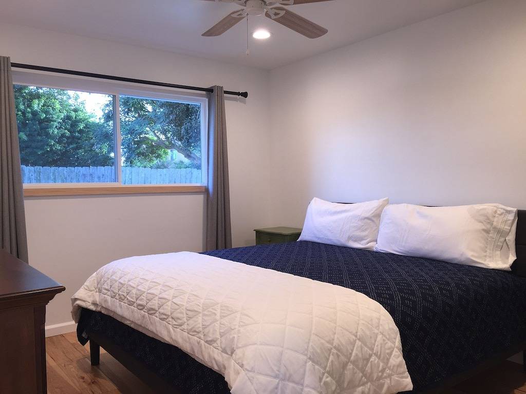 Familien-bereite Blöcke vom Tamarack Strand in Carlsbad, San Diego County