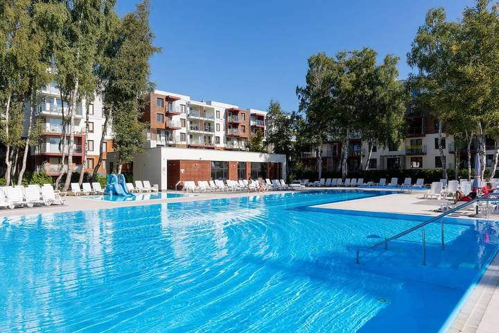 Ferienwohnung für 6 Personen, mit Whirlpool und Garten sowie Pool und Sauna in Kolberg