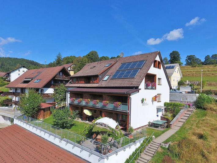 Pension pour 2 personnes, avec Balcon/Terrasse ainsi que Terrasse et Jardin