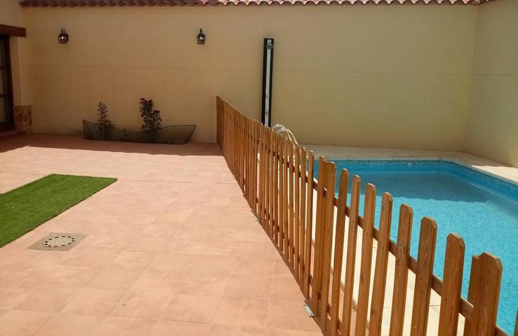 Chalet para 6 personas, con piscina - 1