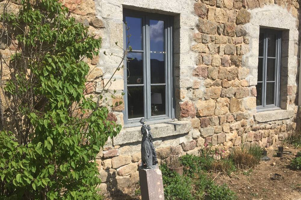 Gite La Grange à Foin in de Ardeche in Saint-Prix, Parc naturel régional des Monts d'Ardèche